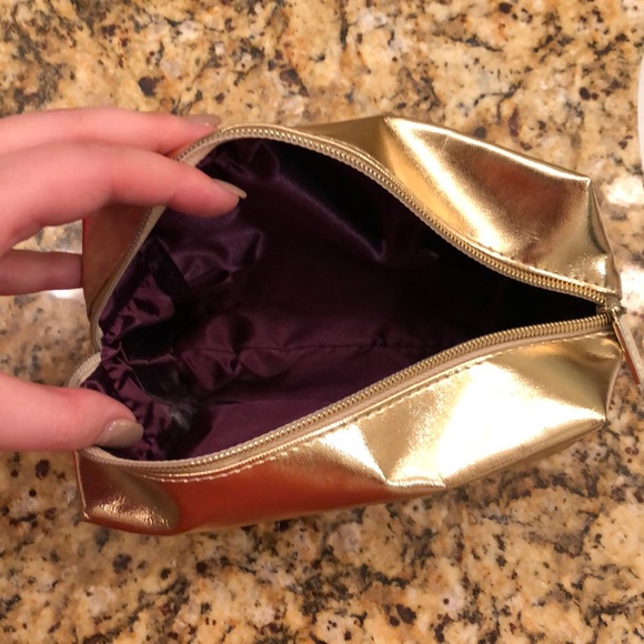 Tarte Gold Makeup Bag!! - Picture 3 of 4